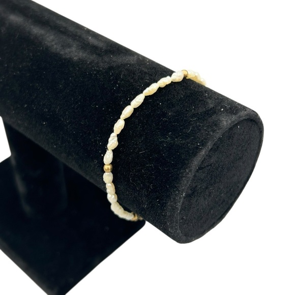 Jewelry - Freshwater Pearl Bracelet Dainty Minimalist 14K Marked Lobster Clasp